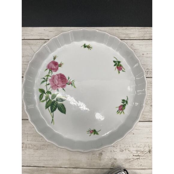 Christineholm Porcelain Rose Pattern Quiche, Tart, Pie Plate 9.5" Baking Dish - Picture 12 of 12